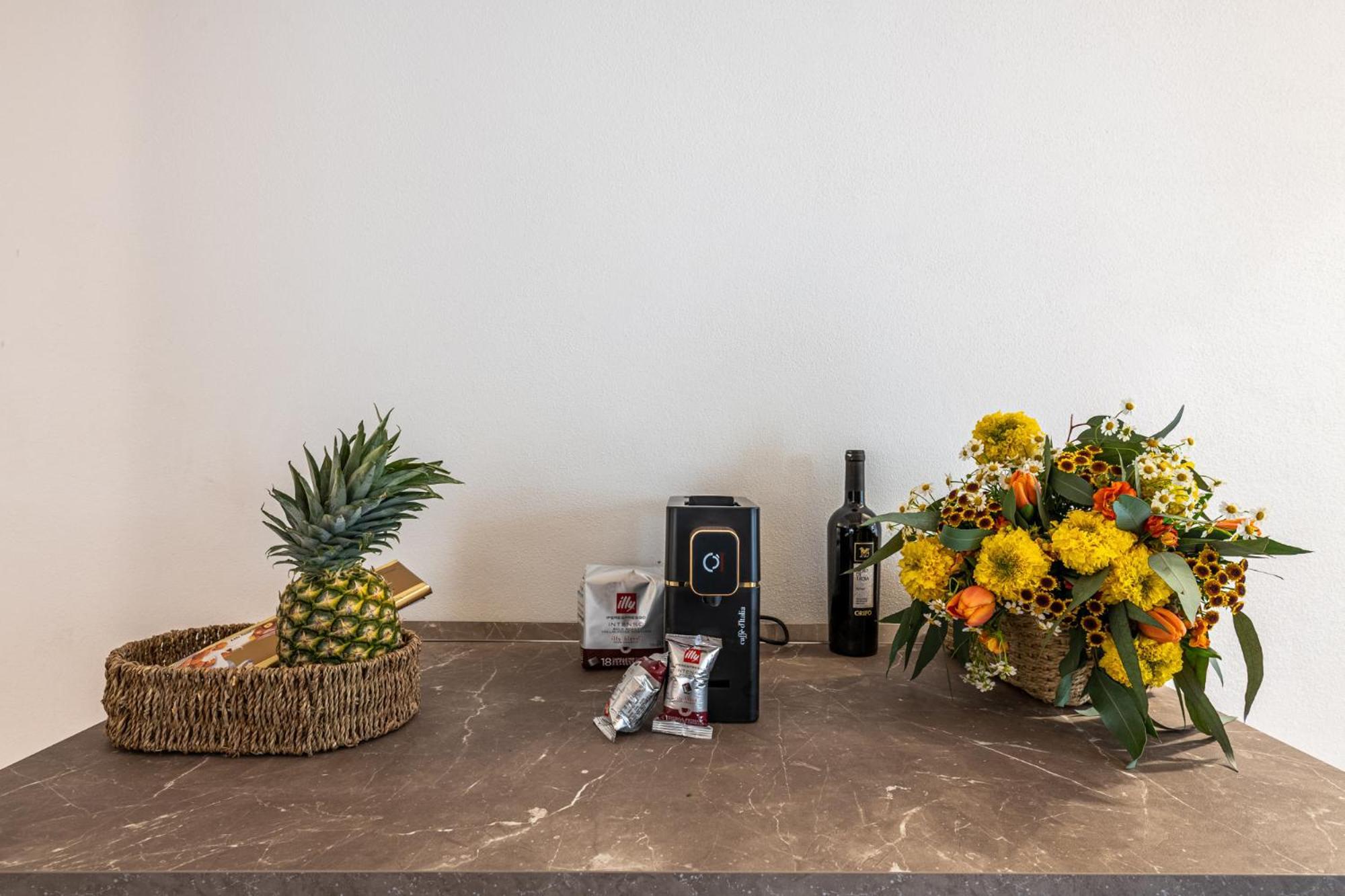 Algila Lifestyle Tornabuoni Apartments Флоренция Экстерьер фото